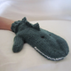 Illustration for article titled Defend your hands against the cold with these dragon mittens